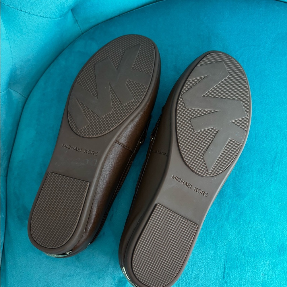Michael Kors Brown Leather Loafers with Bow Accent Women’s Size 6 - Picture 8 of 11
